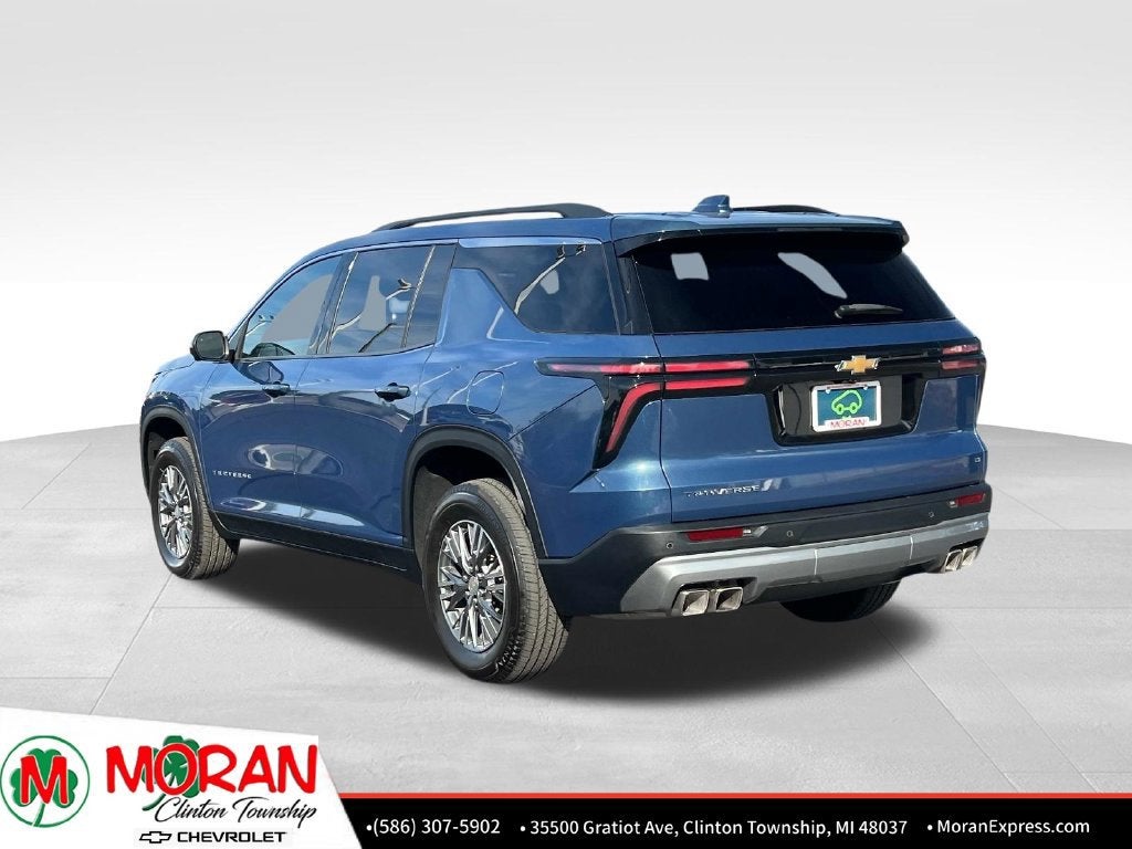 2024 Chevrolet Traverse LT
