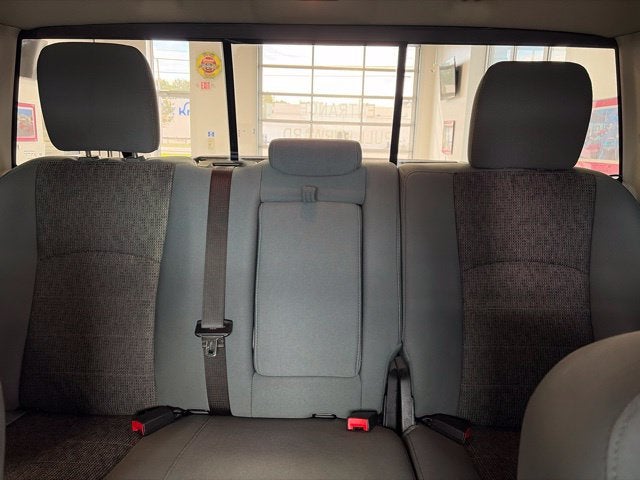 2017 RAM 1500 Big Horn Crew Cab 4x4 5'7' Box