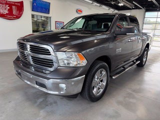 2017 RAM 1500 Big Horn Crew Cab 4x4 5'7' Box