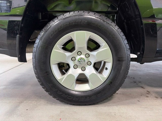 2020 RAM 1500 Big Horn Crew Cab 4x4 5'7' Box