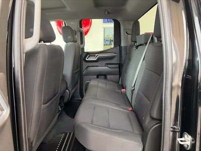 2022 Chevrolet Silverado 1500 4WD Double Cab Standard Bed LT with 2FT