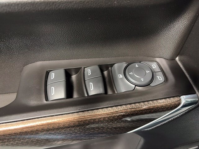 2020 Chevrolet Silverado 1500 4WD Crew Cab Short Bed RST