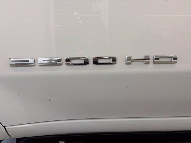2022 GMC Sierra 2500HD 4WD Crew Cab Standard Bed SLT