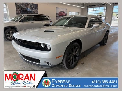 2022 Dodge Challenger SXT