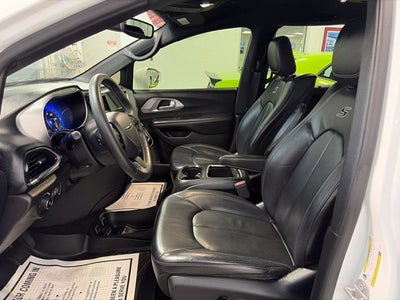 2018 Chrysler Pacifica Touring L Plus