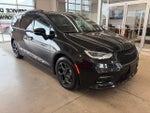 2024 Chrysler Pacifica Hybrid Premium S Appearance Pkg
