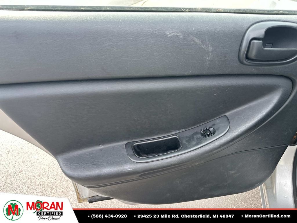2004 Chrysler Sebring Base