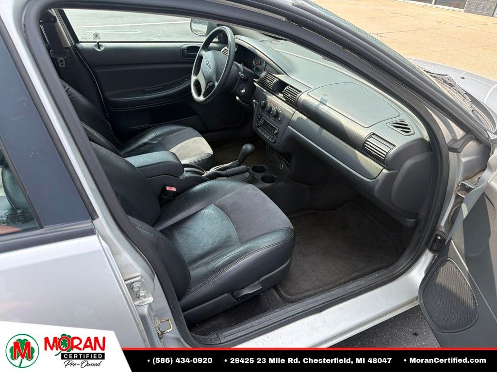2004 Chrysler Sebring LX