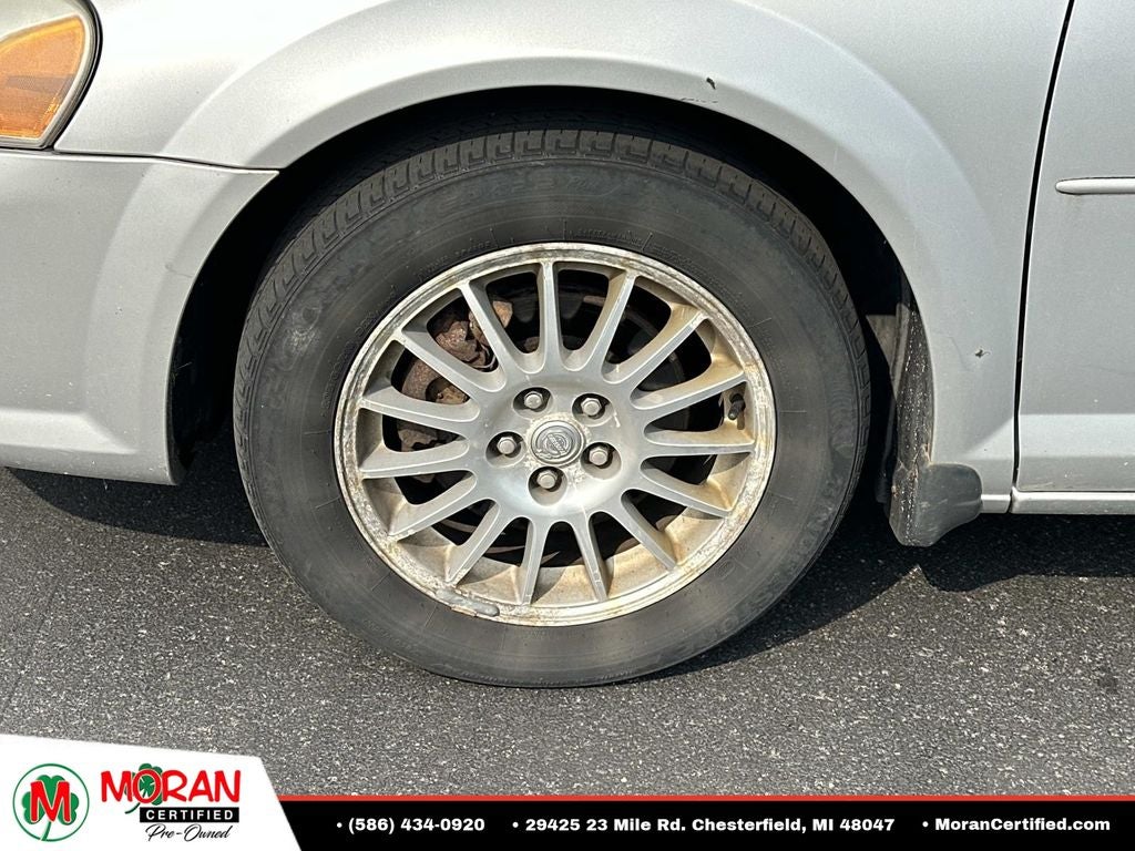 2004 Chrysler Sebring Base