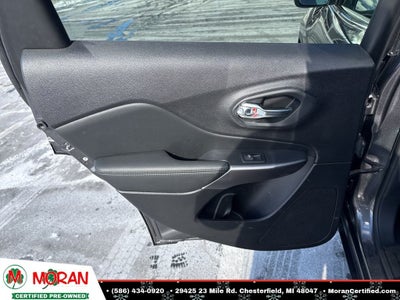 2022 Jeep Cherokee Latitude Lux