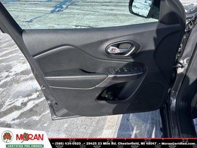 2022 Jeep Cherokee Latitude Lux