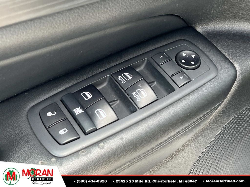 2020 Jeep Grand Cherokee Laredo E