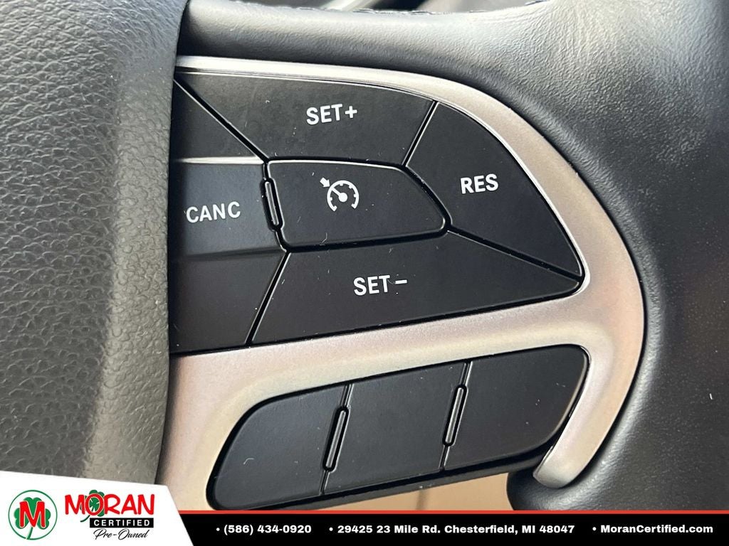 2020 Jeep Grand Cherokee Laredo E