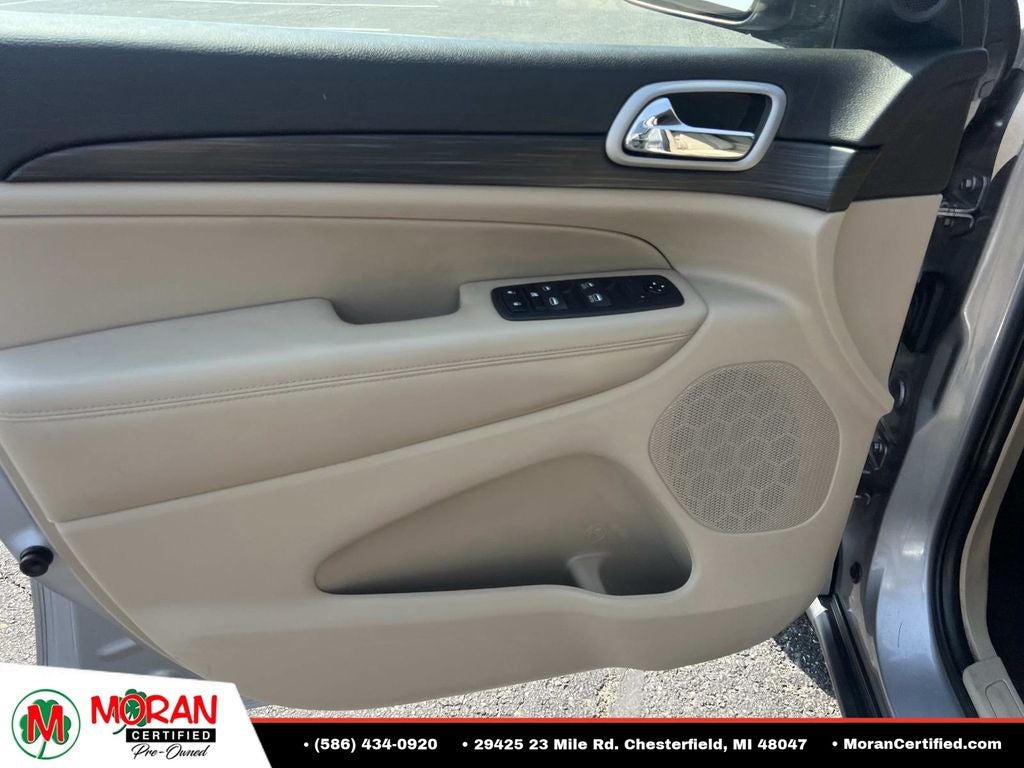 2020 Jeep Grand Cherokee Laredo E