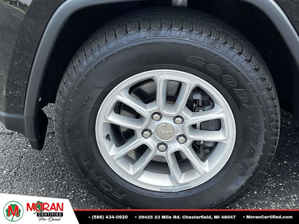 2019 Jeep Grand Cherokee Laredo E