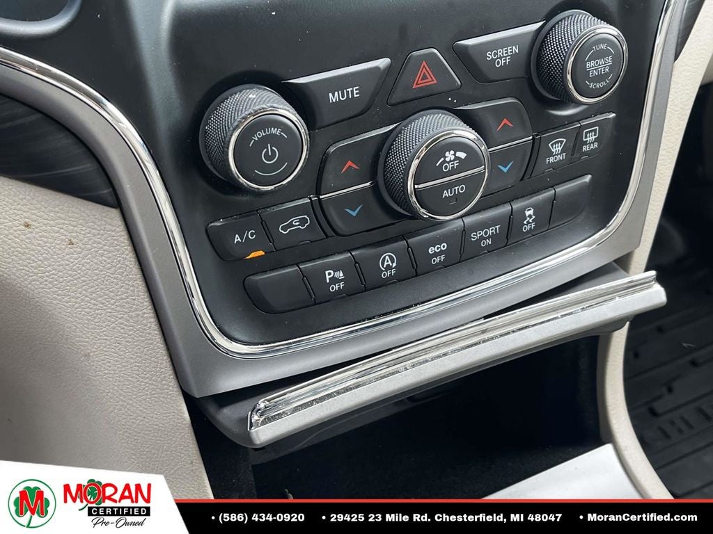 2019 Jeep Grand Cherokee Laredo E