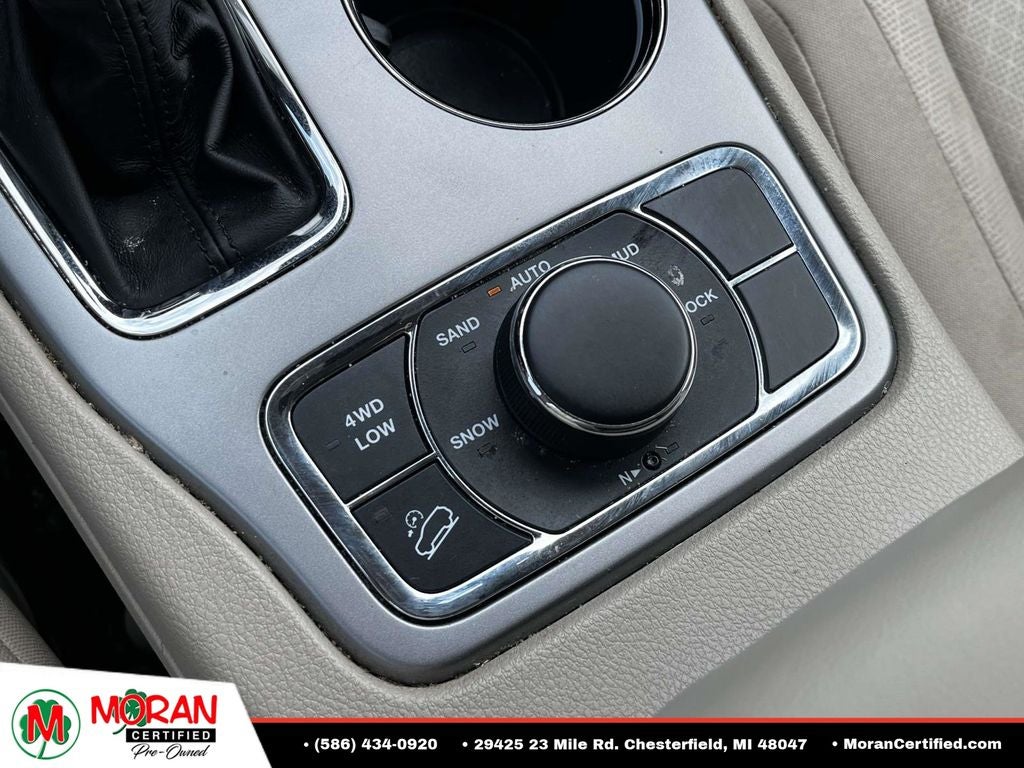2019 Jeep Grand Cherokee Laredo E