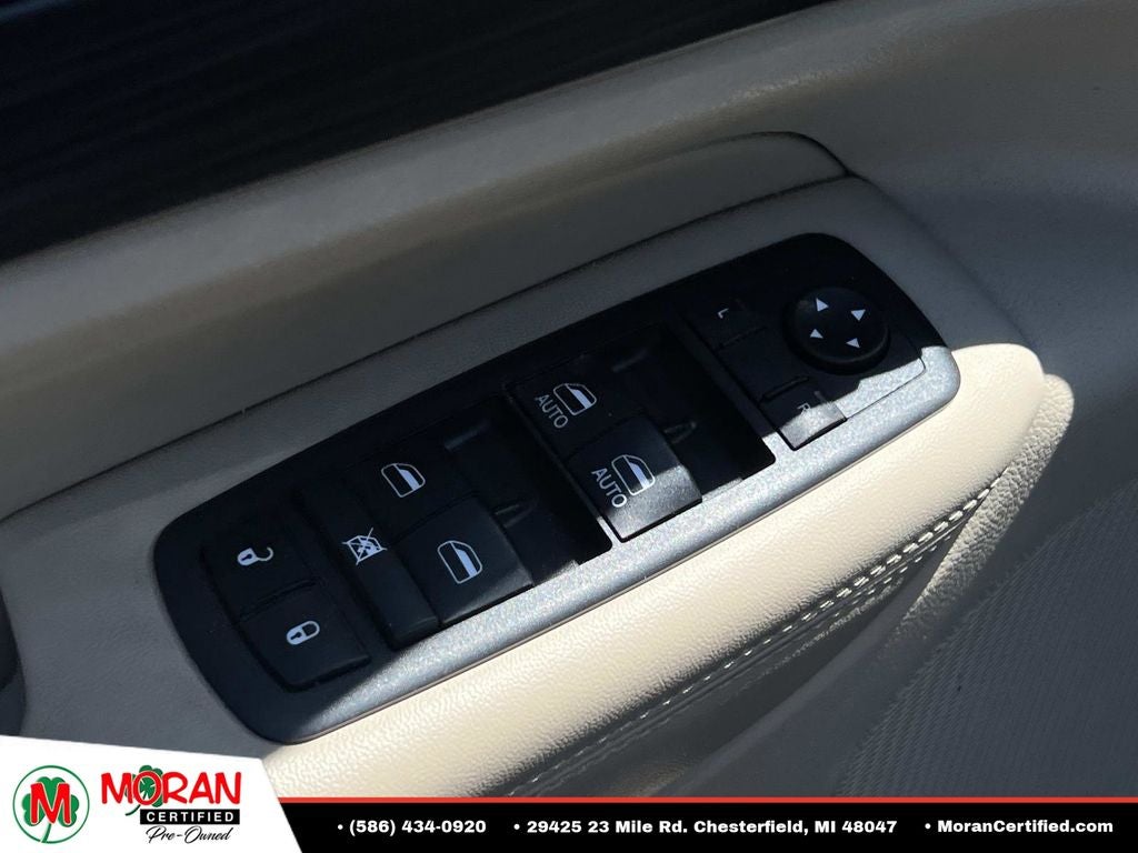2019 Jeep Grand Cherokee Laredo E
