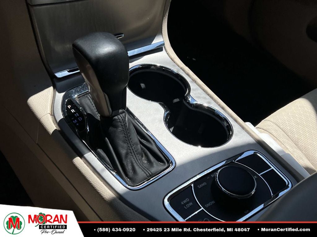 2019 Jeep Grand Cherokee Laredo E