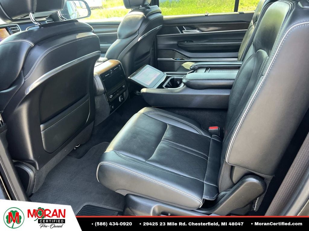 2023 Jeep Grand Wagoneer Series II