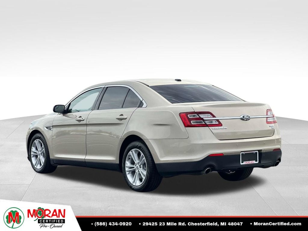 2018 Ford Taurus SEL