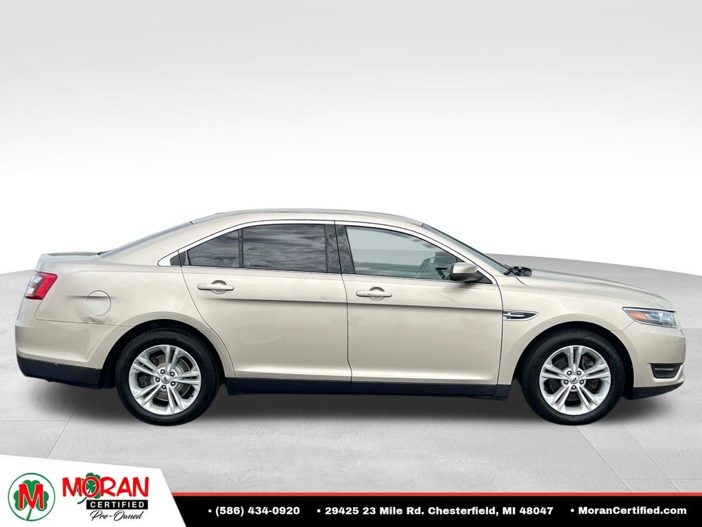 2018 Ford Taurus SEL