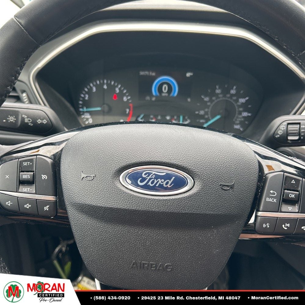 2022 Ford Escape SE