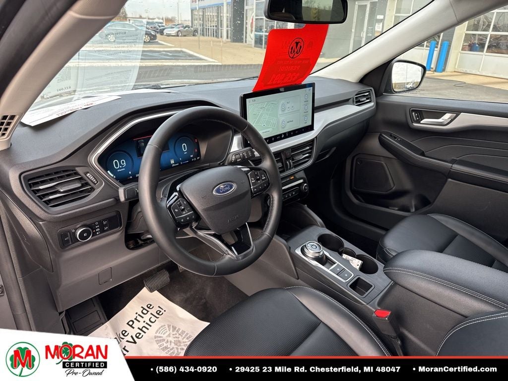 2025 Ford Escape Platinum