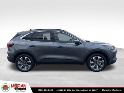 2025 Ford Escape Platinum