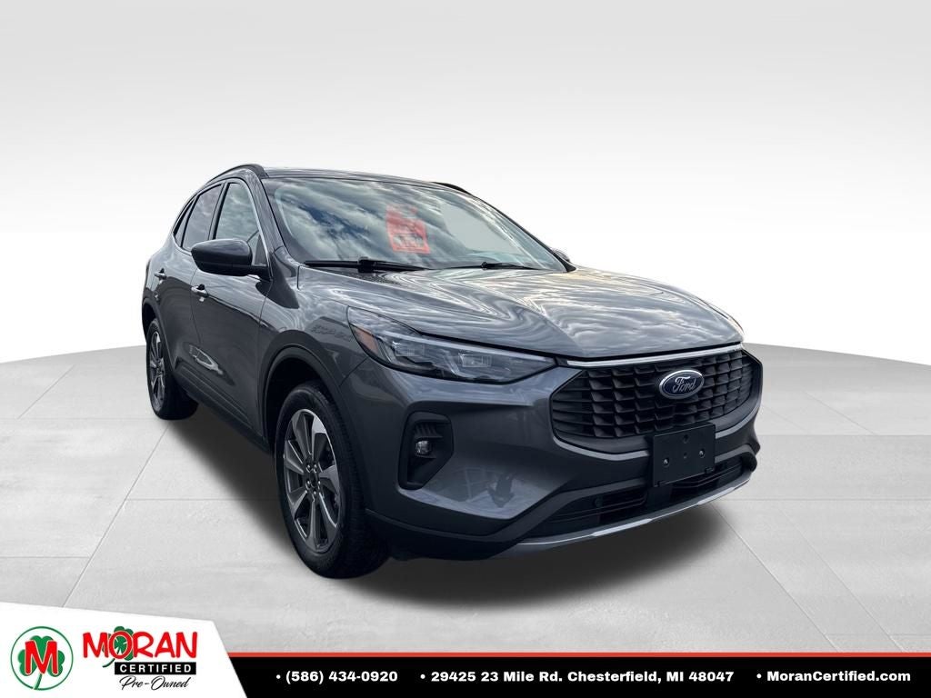 2025 Ford Escape Platinum