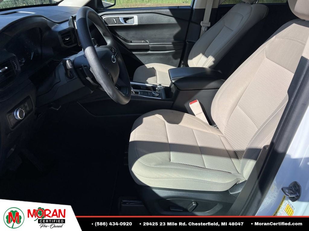 2020 Ford Explorer Base