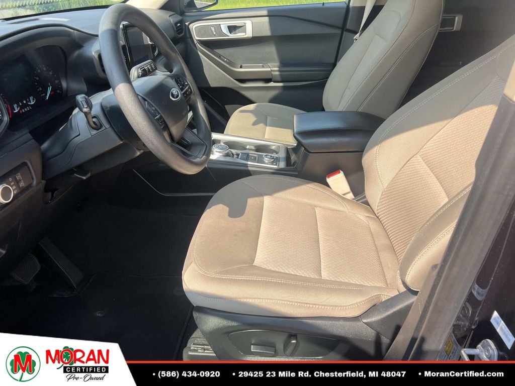 2022 Ford Explorer Base