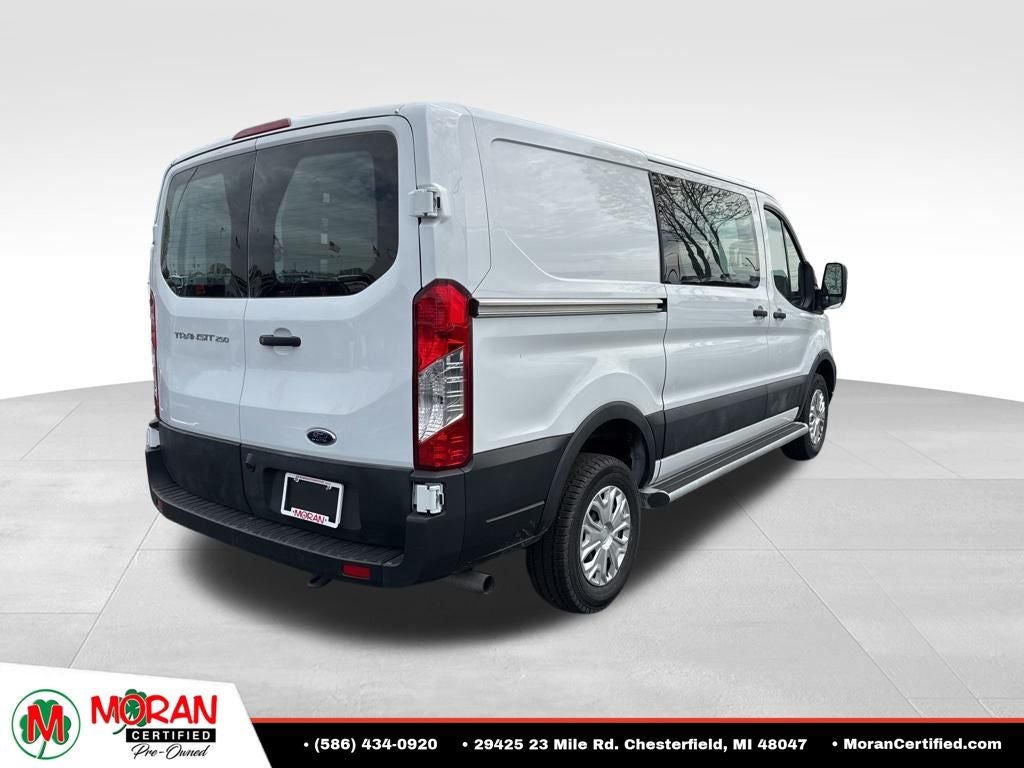 2025 Ford Transit-250 Base