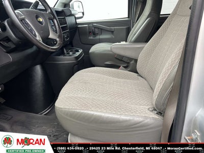 2017 Chevrolet Express 3500 LT Passenger