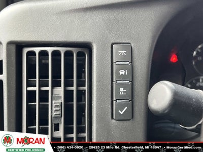 2017 Chevrolet Express 3500 LT Passenger