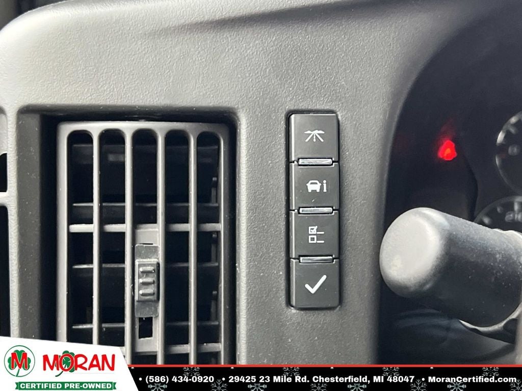 2017 Chevrolet Express 3500 LT Passenger