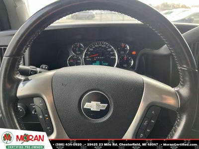 2017 Chevrolet Express 3500 LT Passenger