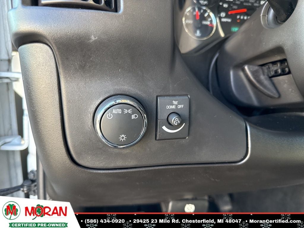 2023 Chevrolet Express 3500 Work Van Cargo