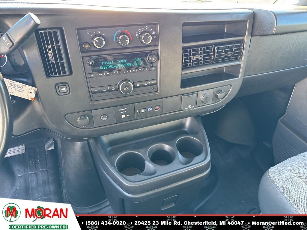 2023 Chevrolet Express 3500 Work Van Cargo