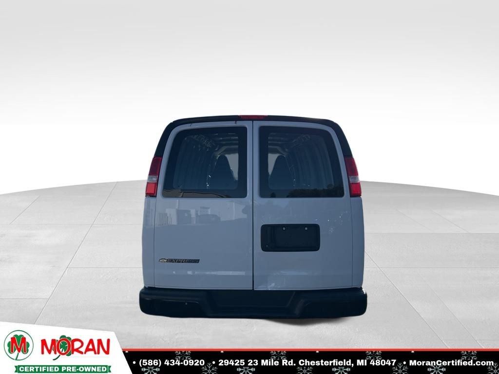 2023 Chevrolet Express 3500 Work Van Cargo