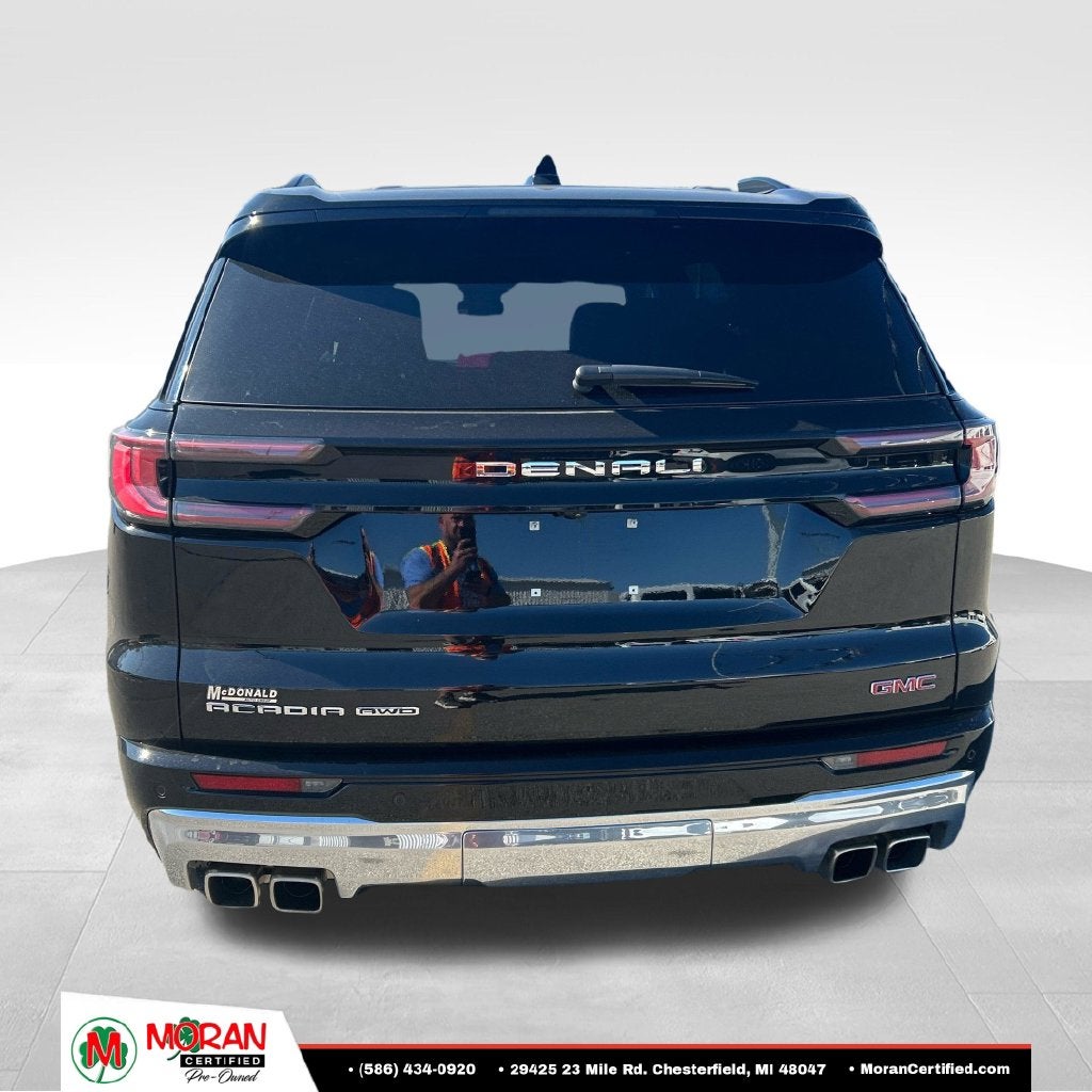 2025 GMC Acadia Denali