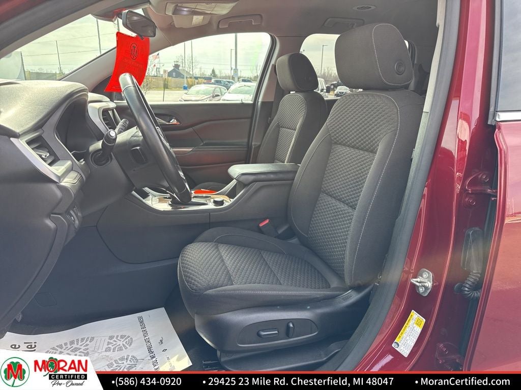 2017 GMC Acadia SLE-2