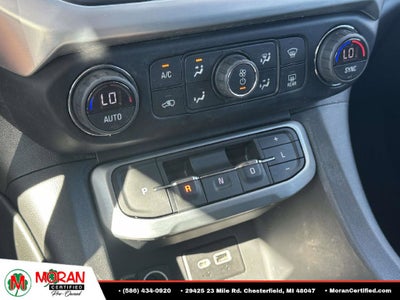 2022 GMC Acadia SLE