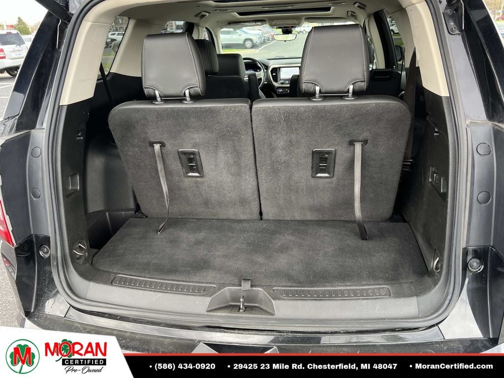 2022 GMC Acadia Denali