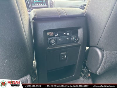 2019 Chevrolet Traverse LT Cloth w/1LT