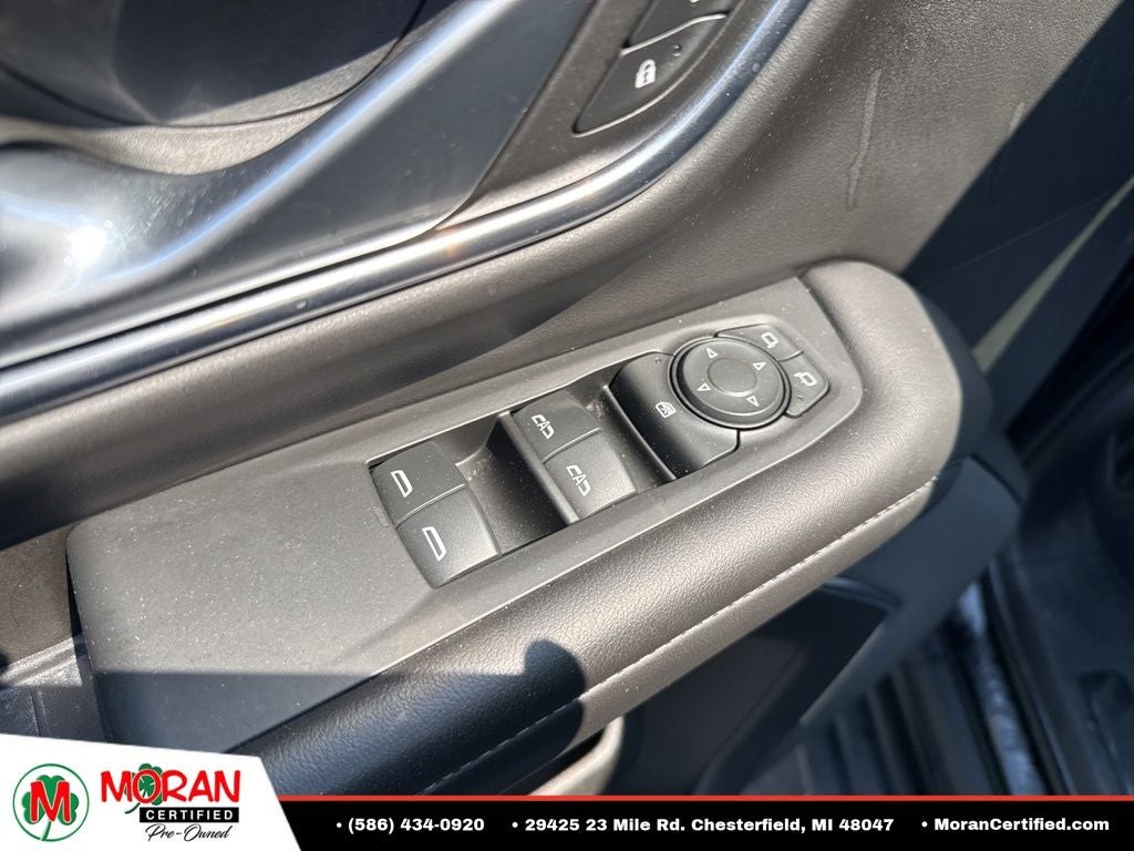 2023 Chevrolet Suburban LS