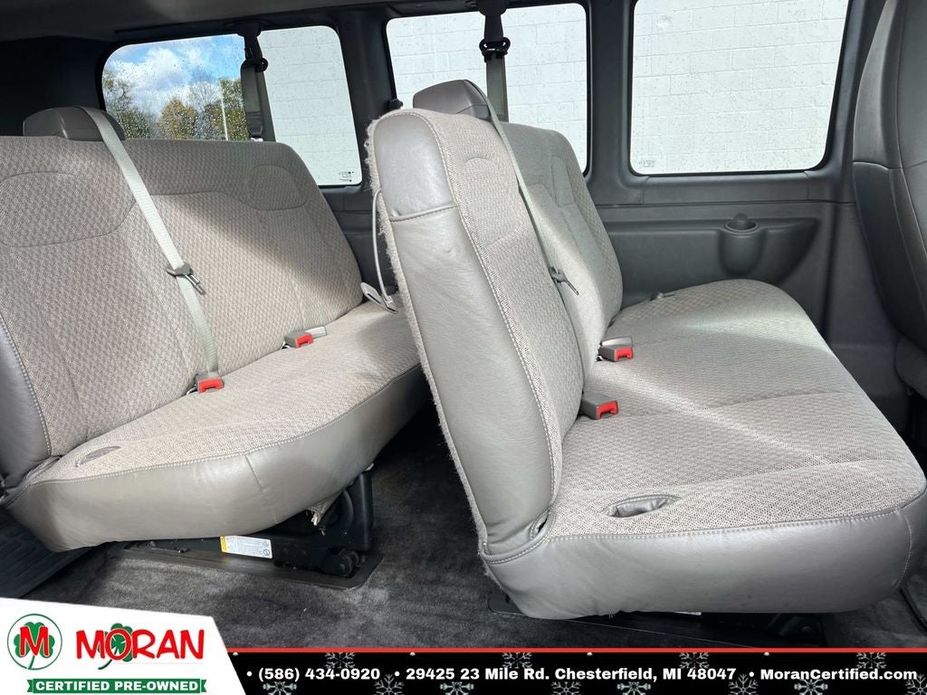 2017 Chevrolet Express 2500 LS Passenger