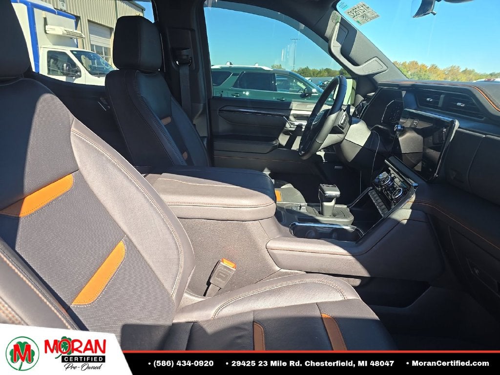 2025 GMC Sierra 1500 AT4