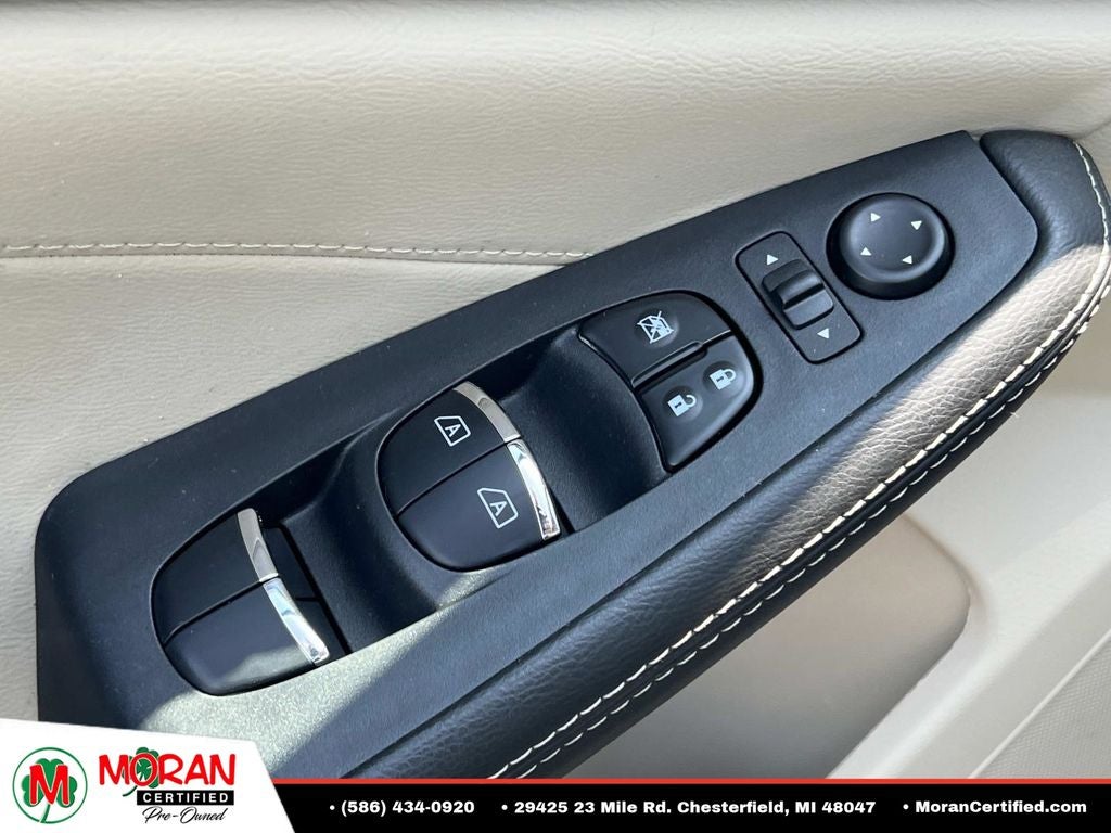 2017 Nissan Maxima Platinum