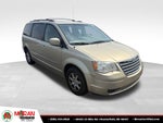 2010 Chrysler Town & Country Touring